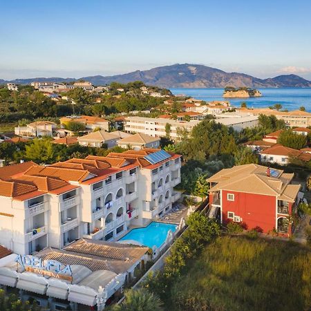 Georgina Inn Laganas Luaran gambar