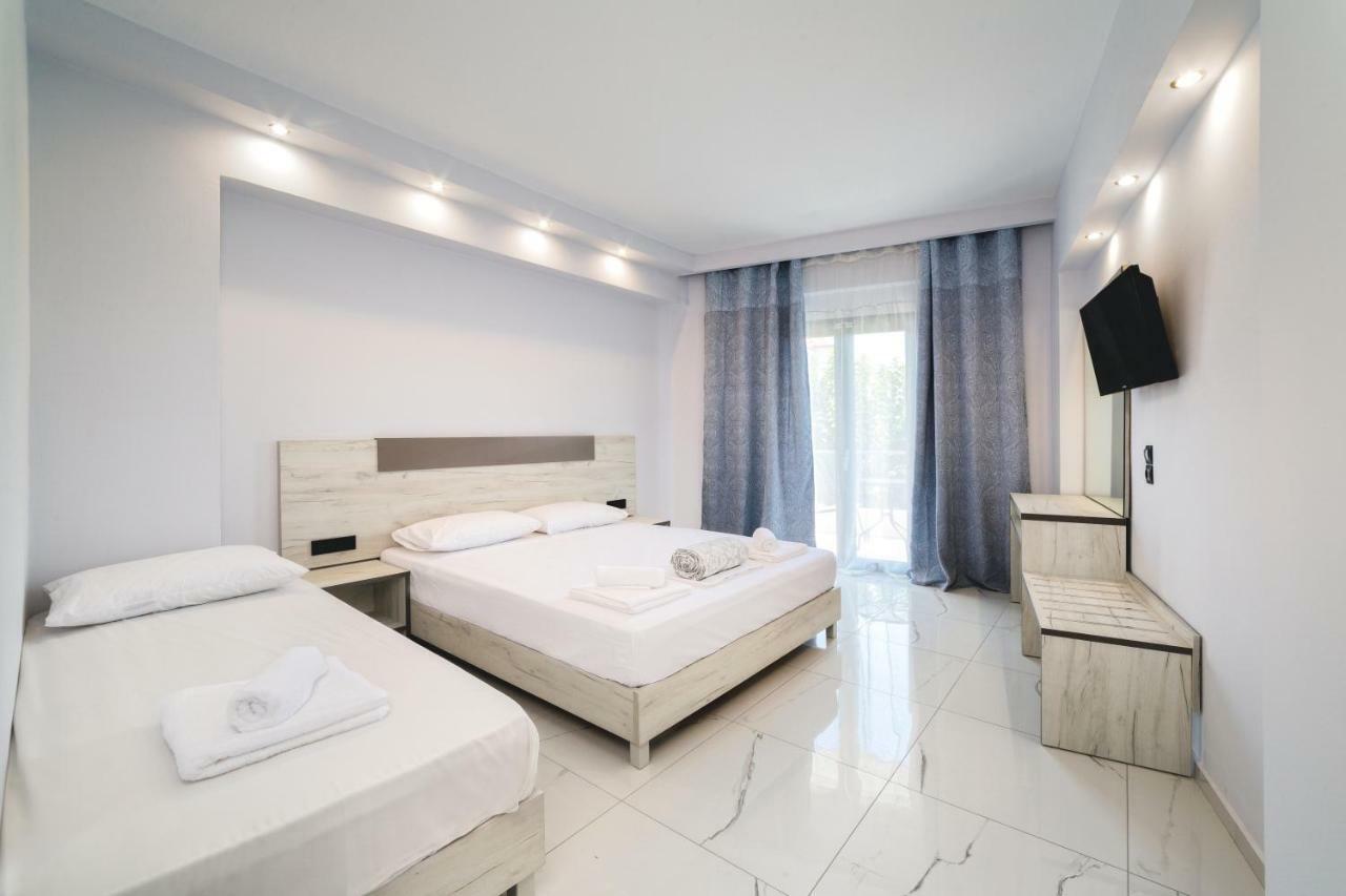 Georgina Inn Laganas Luaran gambar